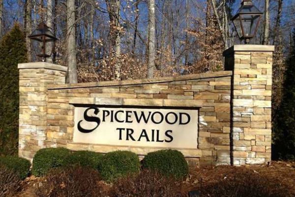 spicewood trails-entrance